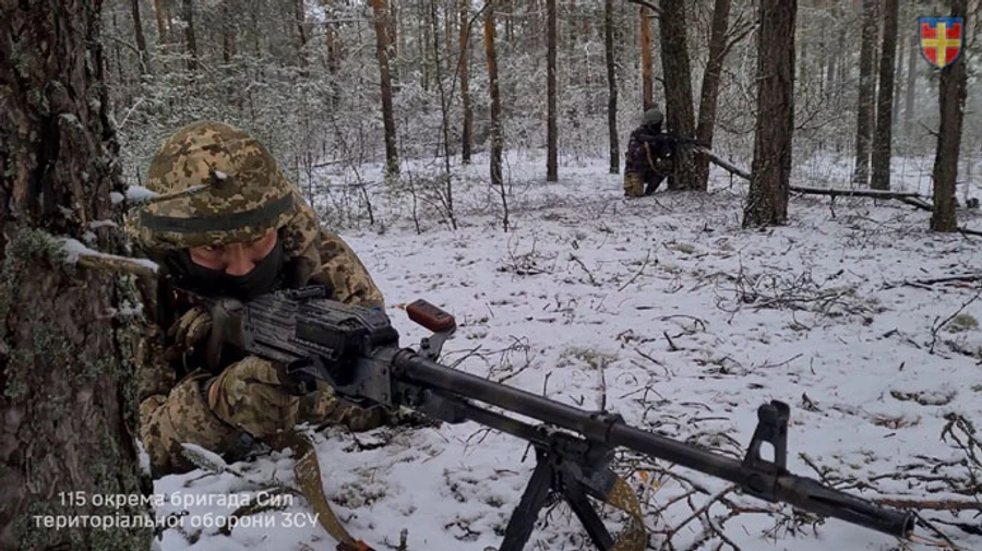 Сили оборони відбили понад 50 атак на Авдіївському і Бахмутському напрямках − Генштаб