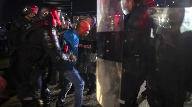 Біженці як зброя: що зробило Литву ціллю численних гібридних атак Росії