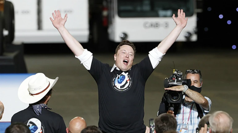 Маск обігнав Безоса і став найбагатшою людиною світу – Bloomberg