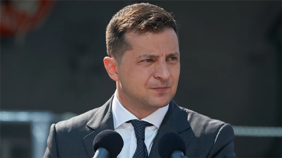 Зеленський про складність отримання СOVID-вакцини: Усі держави жорстко борються за себе 