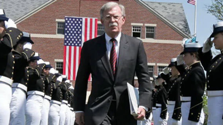 Чому б нам не вийти з Альянсу?: головне про Путіна, НАТО і Трампа з книги Болтона про президента США