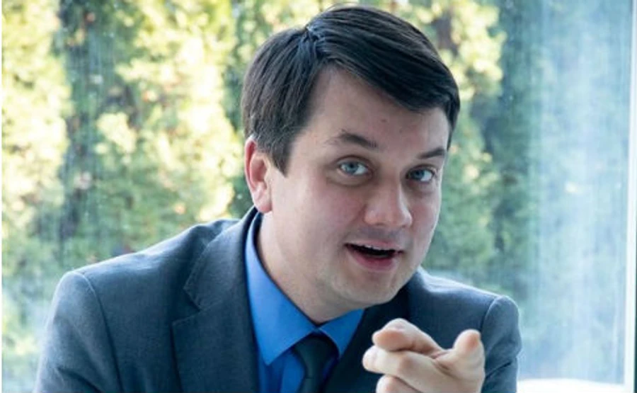 Разумков вместе с Геращенко наехали на Рабиновича за русский язык