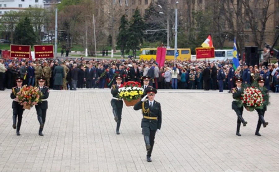 В Одессе 72-я годовщина освобождения от фашистских захватчиков. Есть задержанные