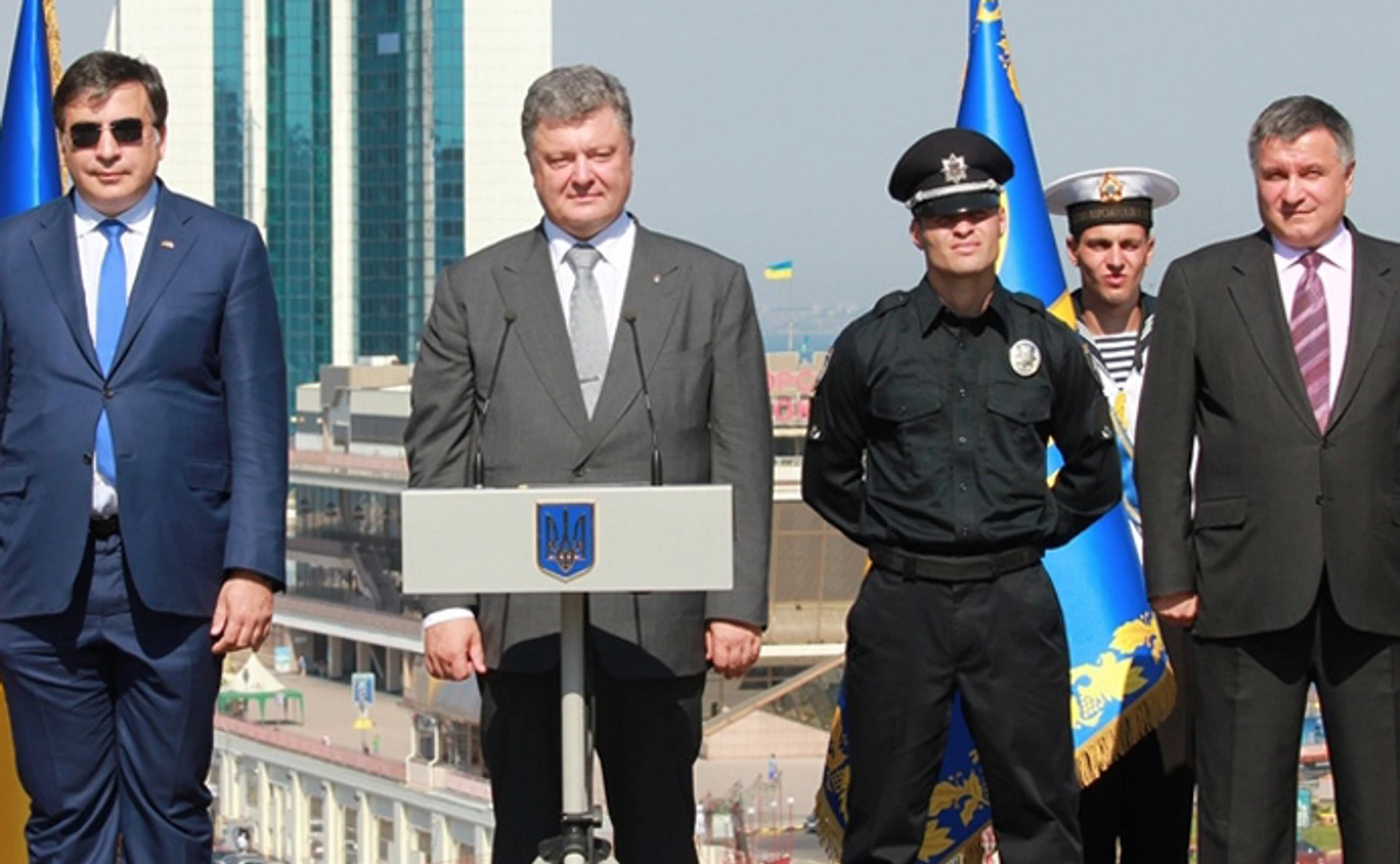 Інцидент Аваков - Саакашвілі. Реакція соцмереж