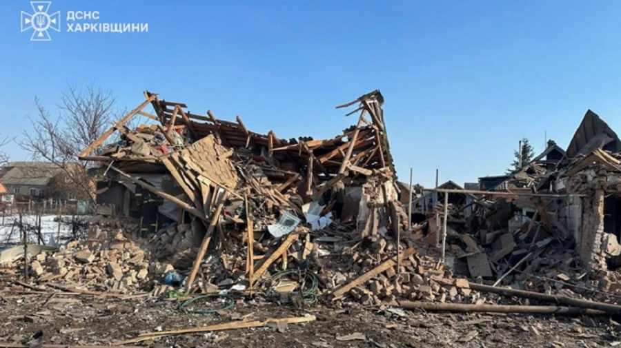 Росіяни влучили КАБом у будинок на Харківщині: постраждали 6 дорослих і дитина