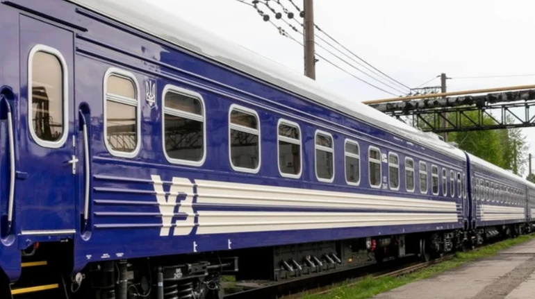 Укрзалізниця запустила продаж онлайн-квитків на приміські поїзди