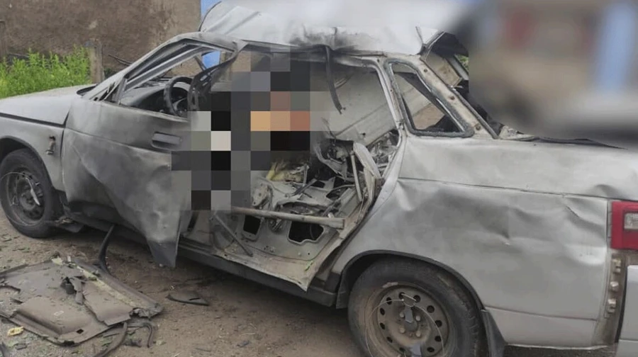Российский дрон атаковал гражданский автомобиль в Херсонской области: четверо раненых