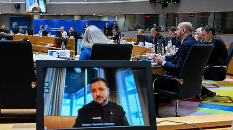 Життя після історичного рішення ЄС: як має діяти Київ, щоб прискорити переговори про вступ