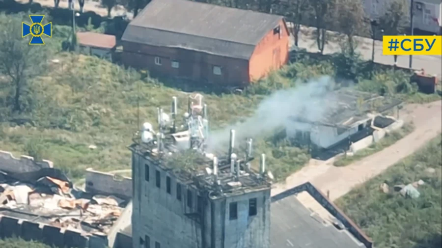 Security Service posts video of Russian surveillance systems being destroyed