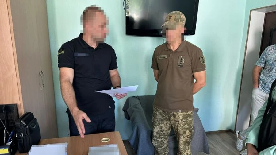 Командир нарахував понад 5 мільйонів зарплат військовим безпідставно - ДБР