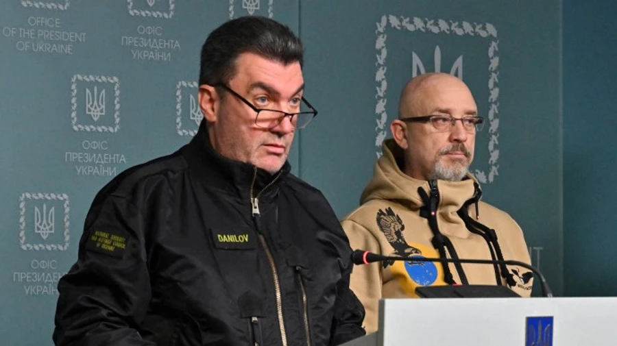 Територіальні поступки України від НАТО: Данілов назвав це дивним вкидом