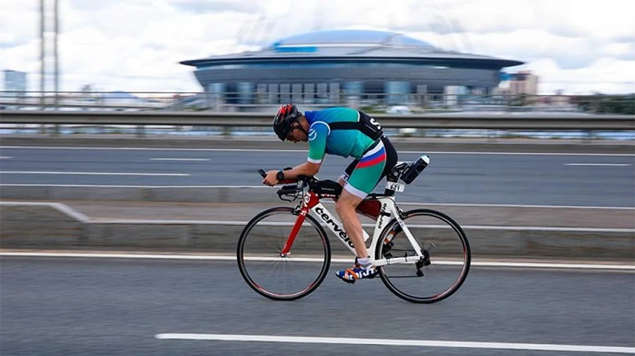 Russians and Belarusians are allowed to compete in triathlon