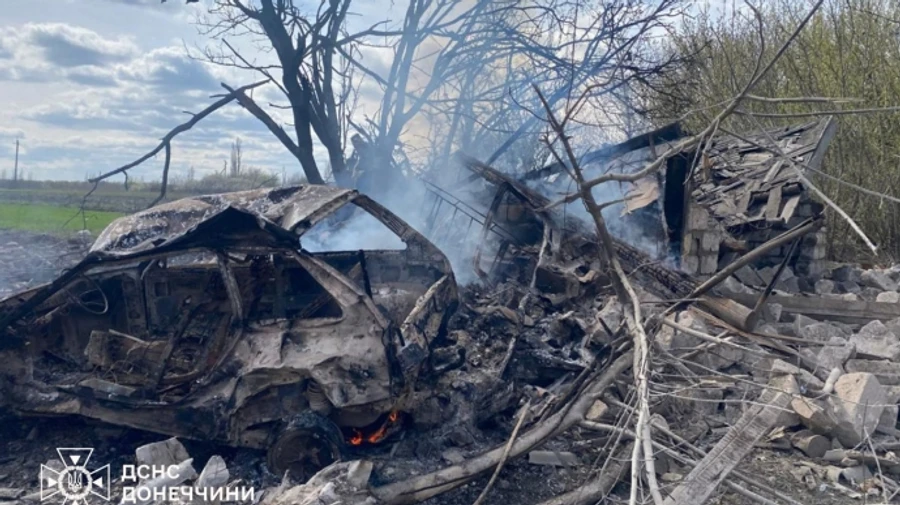 Russia strikes village in Donetsk Oblast, killing 1 and injuring 3 – photos