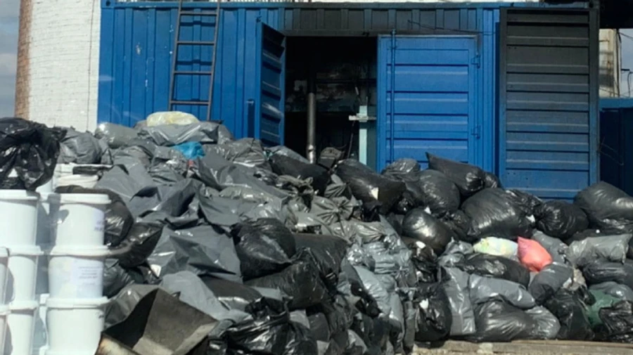 У трьох областях медвідходи з Covid-відділень скидали просто неба