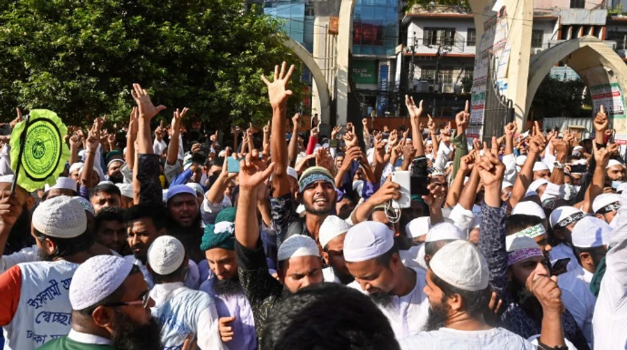 Семеро людей загинули в спалаху насильства під час фестивалю в Бангладеш