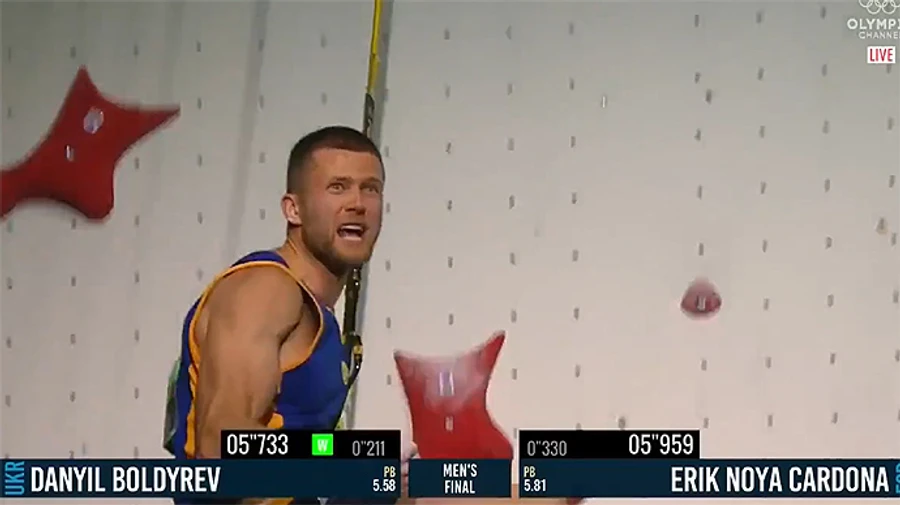 Українець виграв золото на чемпіонаті світу зі скелелазіння в Росії  