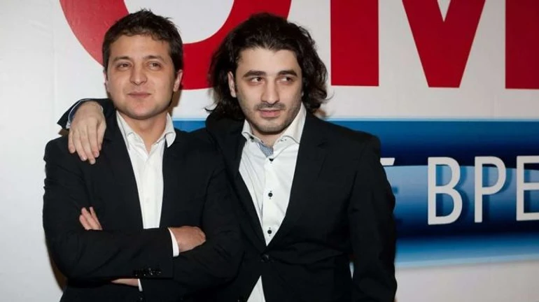 Зеленский ответил режиссеру-армянину: Украина не поставляла фосфорные бомбы