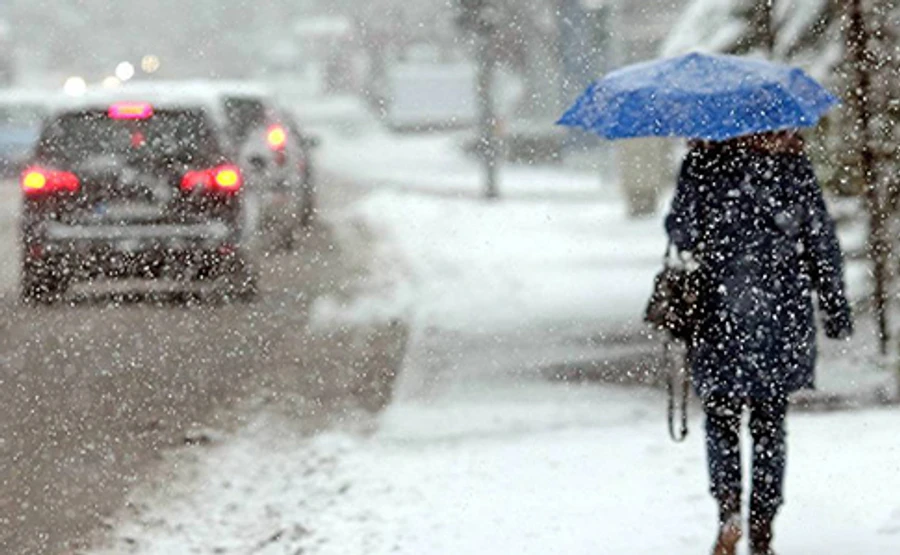 Хуртовини, дощ та ожеледиця: Синоптики розповіли про сюрпризи погоди