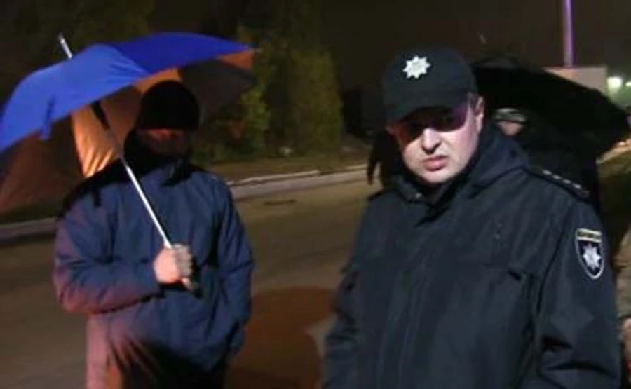 Полицейские отказались проверить документы нападавших на журналистов Схем