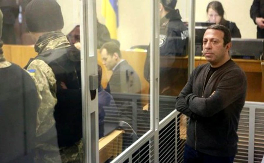 Корбан зібрався в депутати