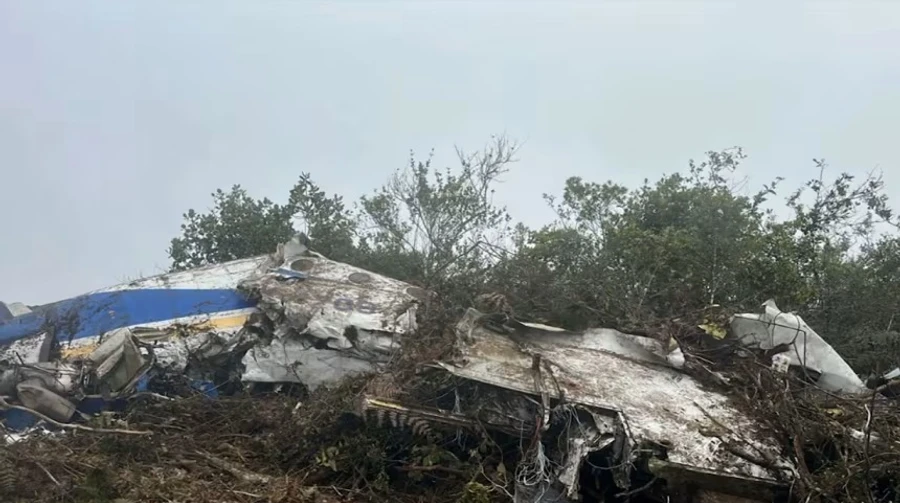 A plane crash in Colombia killed 15 people, including a congressman