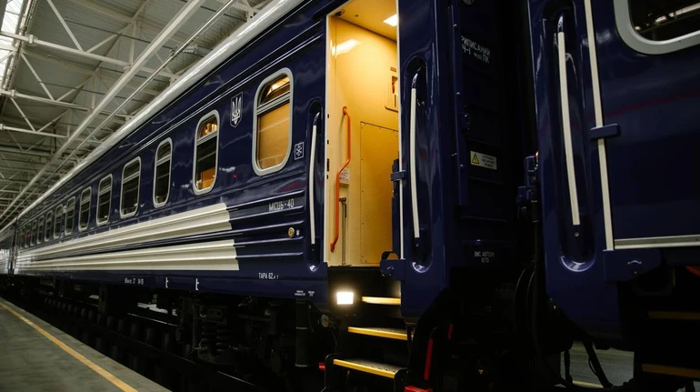 УЗ отримала нові пасажирські вагони, виготовлені в Україні цьогоріч