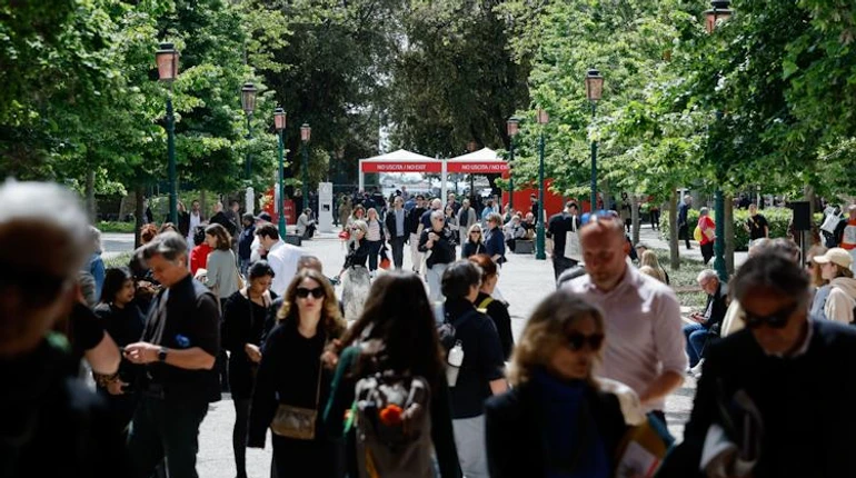 Після відставки журі Венеційська бієнале змінила формат нагород: змагатимуться Росія та Ізраїль