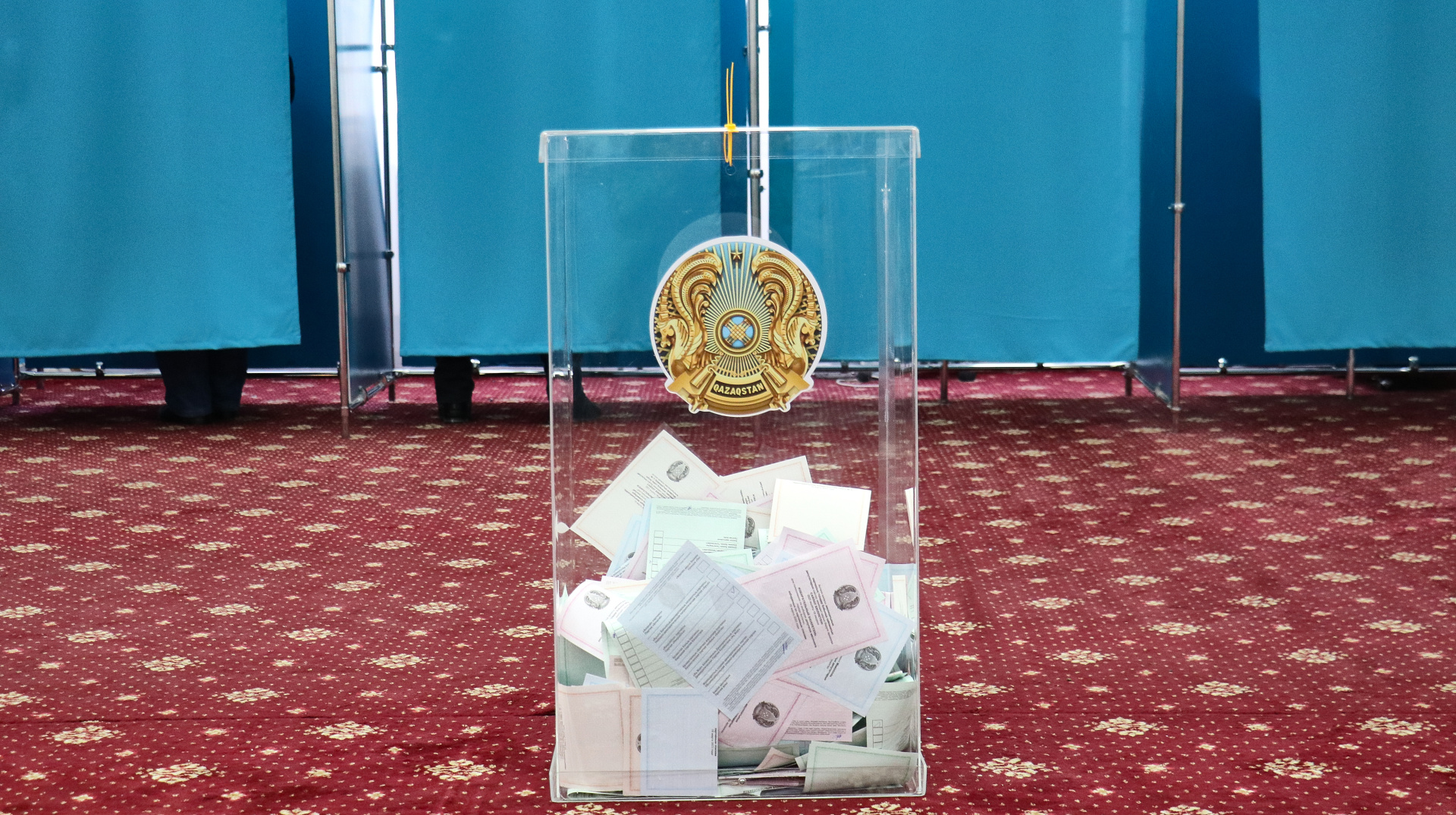 У Казахстані обирають новий парламент: опозицію та самовисуванців до виборів не допустили
