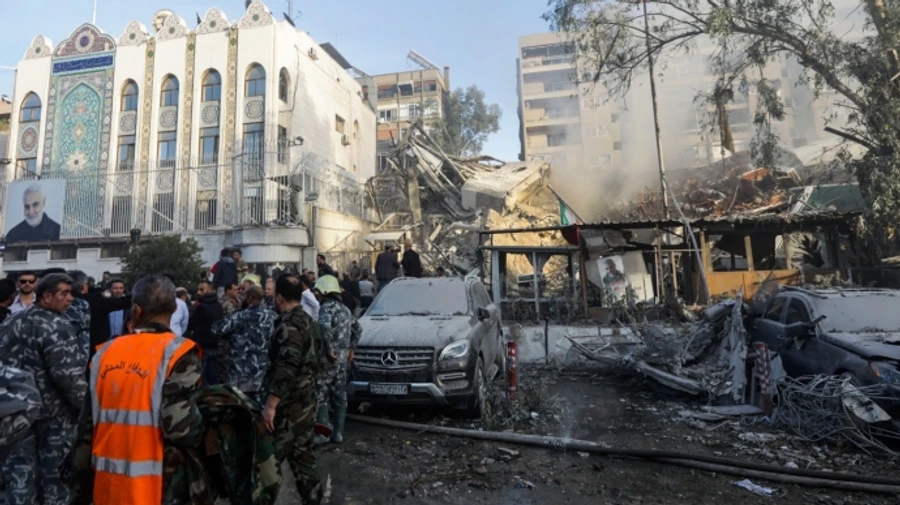 СМИ: Израиль разбомбил консульство Ирана в Сирии, убив иранского командира