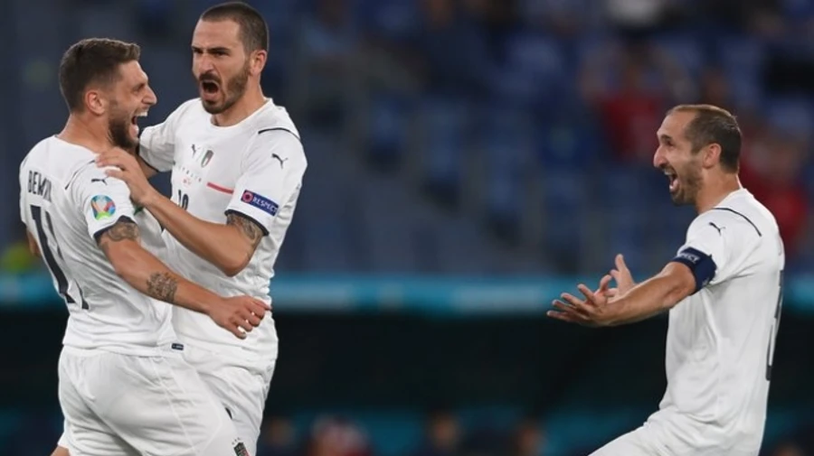 Евро-2020 стартовал: Италия разгромила Турцию