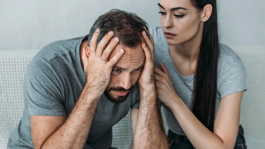 Більшість українців вважають, що країна рухається не туди – опитування