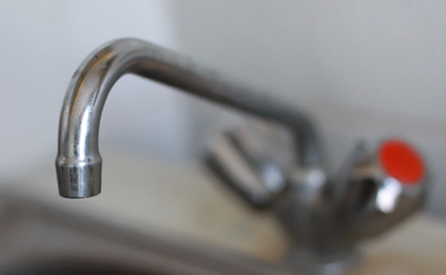 Нафтогаз: Горячая вода могла быть в киевских квартирах месяц назад