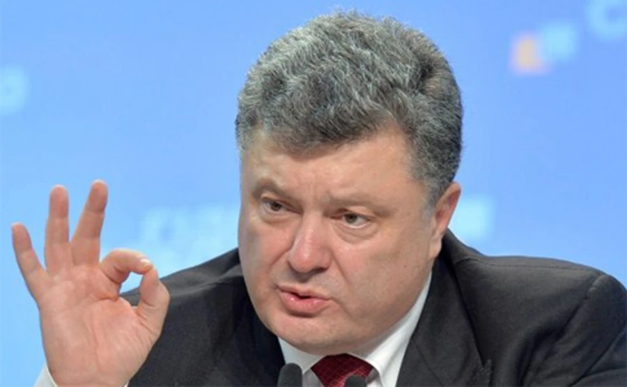 Порошенко розкрив деталі дарування Україні американських військових катерів