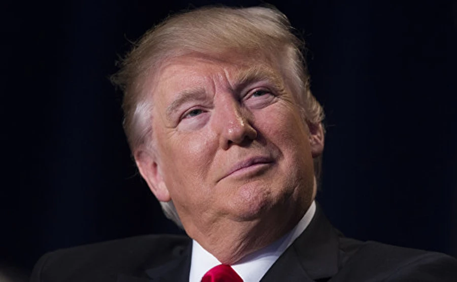 Трамп вновь обвинил СМИ во лжи. Ему ответили