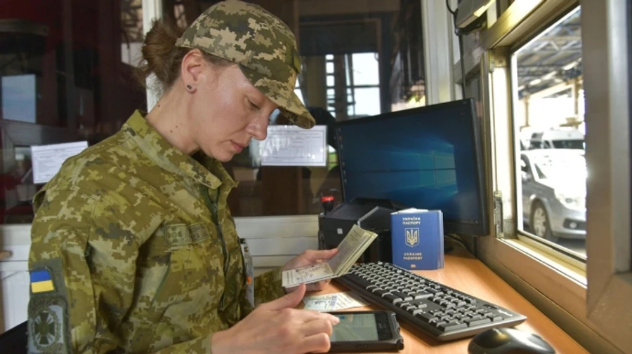 За год из Украины сбежали 500 мужчин, которые пересекли границу с письмами Минкультуры – советник министра