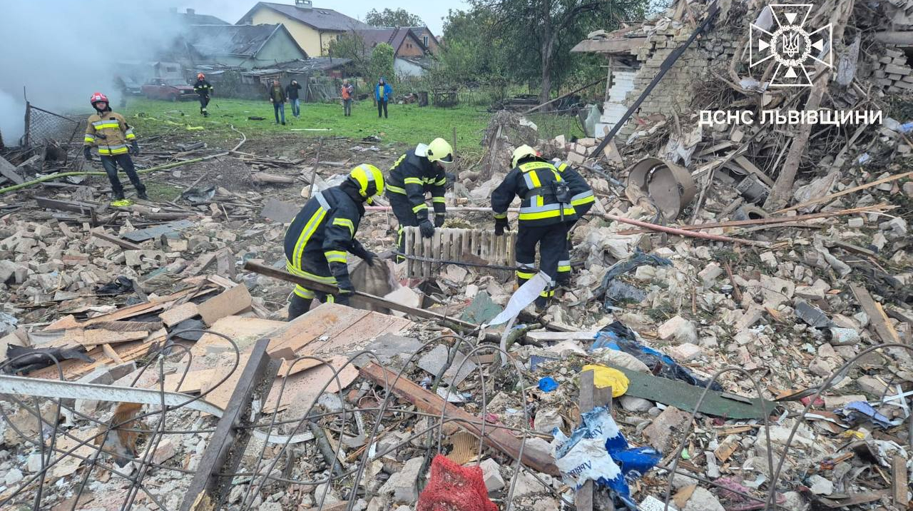 Attacco Russo in Ucraina: Quattro Morti e Preoccupazioni per la Sicurezza nella Regione di Leopoli
