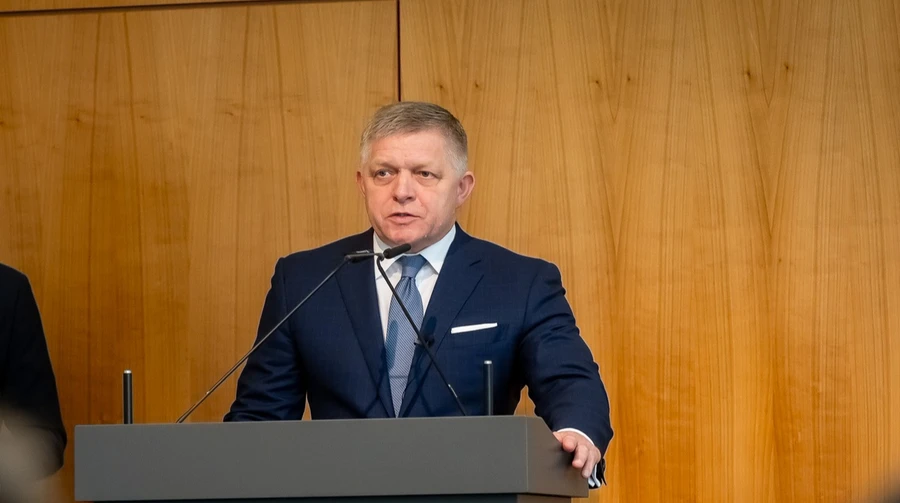 Фицо планирует передать Путину послание от Зеленского