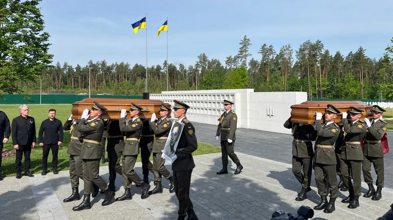 Лідера ОУН Андрія Мельника та його дружину перепоховали на НВМК