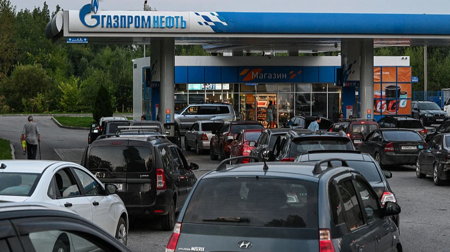 Several Russian regions reintroduce fuel rationing