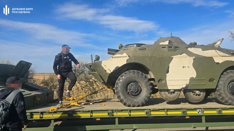 Бывшего замкомандира бригады ВСУ подозревают в краже БРДМ-2 и 300 кг взрывчатки