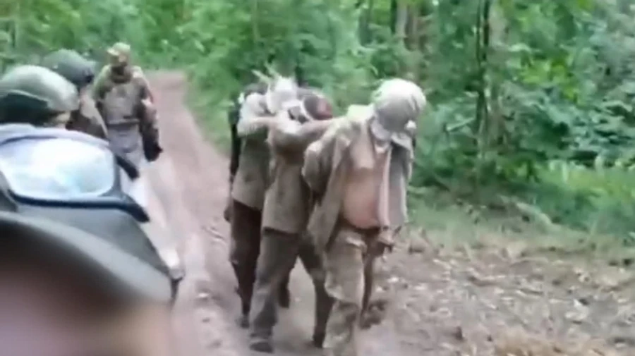 Ukrainian Prosecutor's Office and Security Service determine Russian soldiers who abused Ukrainian POWs – photos