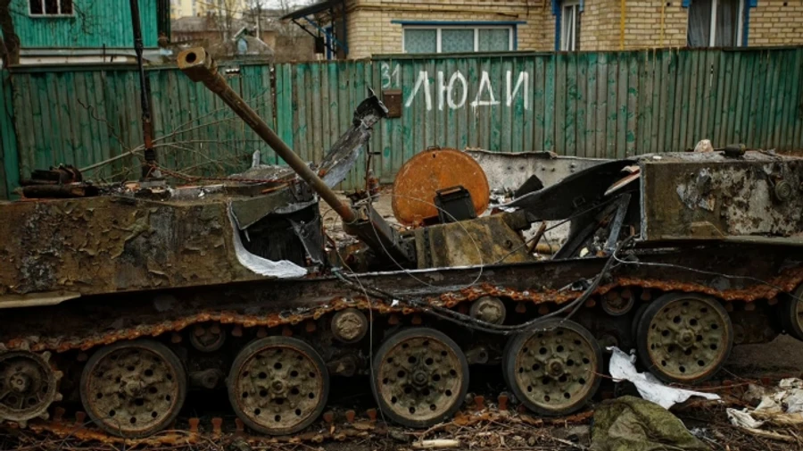 Били і виводили на розстріл: СБУ встановила 4 окупантів, причетних до катувань на Київщині 