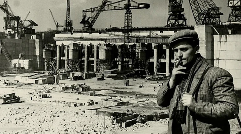 Похищенная память. Как Альбин Гавдзинский живописал строительство Каховской ГЭС