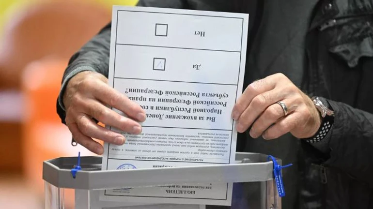 UN General Assembly condemns Russia’s so-called referendums in occupied territories of Ukraine; Zelenskyy responds
