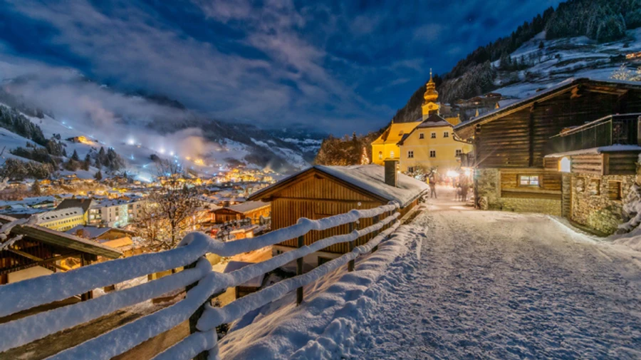 Австрія обмежила кількість щеплених осіб на святкуваннях до 25