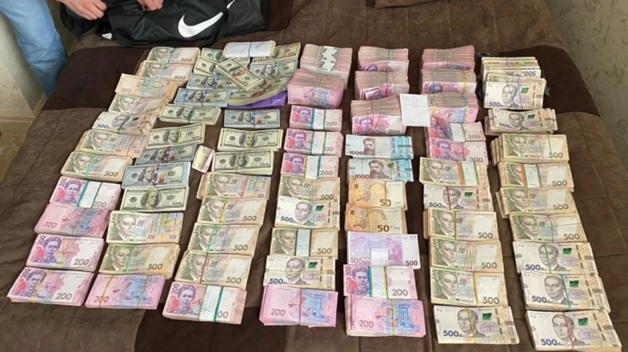 Ексголову Кіровоградської ОДА судитимуть за вимагання хабаря