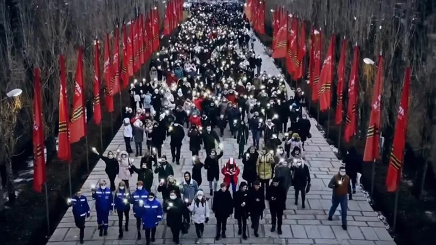 В Росії під виглядом кліпу Любе зняли ролик з бюджетниками на підтримку Путіна