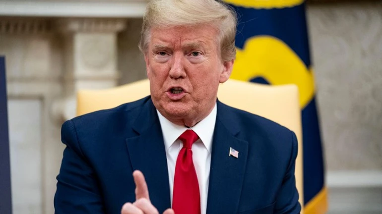 Трамп заявил, что Бейрут атаковали и там взорвалась бомба