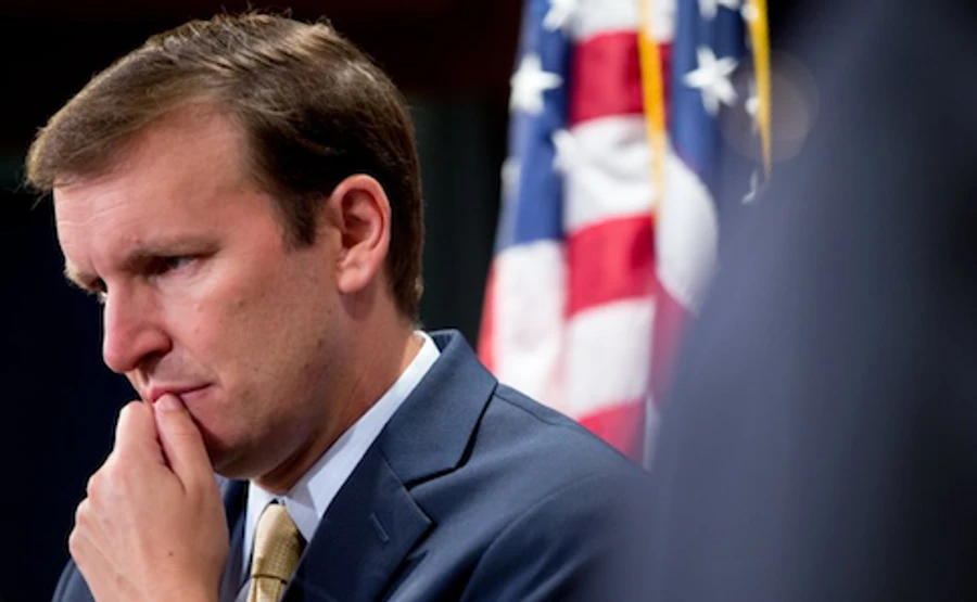 Сенатор: агенты Трампа выдвигали требования, в Украине боялись их игнорировать