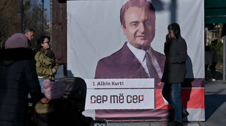 Выборы под угрозой болезненных компромиссов. Чем важно для нас голосование в Косове